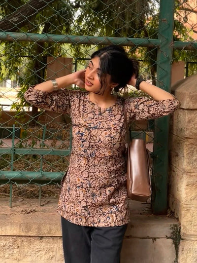 Meher Kalamkari Full Sleeves Tie- Back Kurti