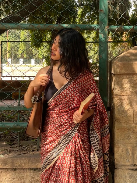 Laal Bagru Gadh Hand Block Printed Mul Cotton Saree