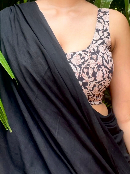 Raat ki Rani Scoop Neck Blouse
