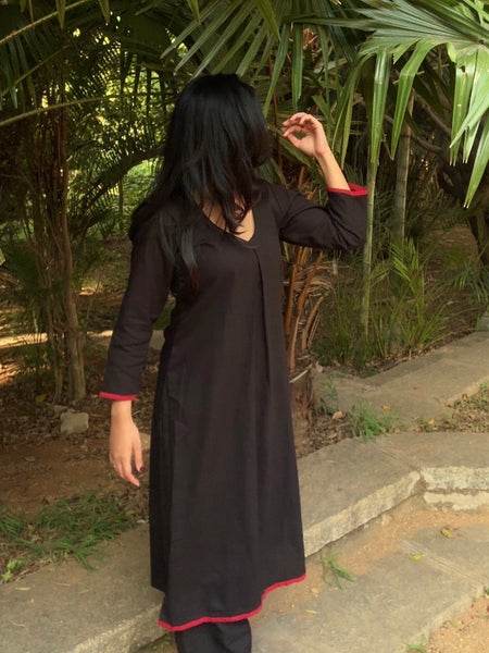 Alizeh Black & Red A-Line Cotton Kurta Set