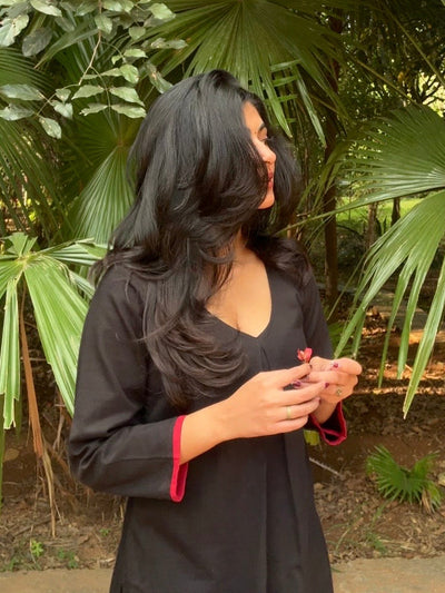 Alizeh Black & Red A-Line Cotton Kurta Set