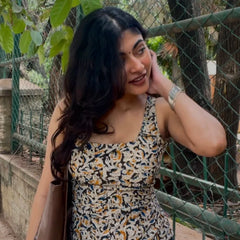 Reha Kalamkari Closed Back Tie- Top