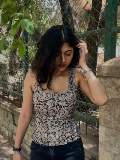 Amaira Kalamkari Closed Back Tie- Top