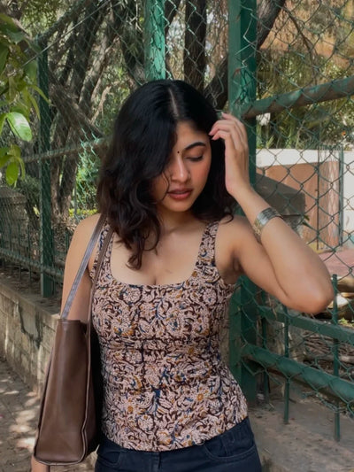 Meher Kalamkari Closed Back Tie- Top