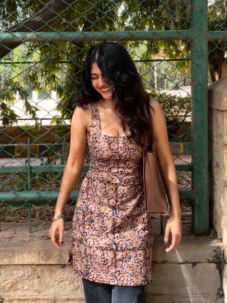 Meher Kalamkari Tie- Back Kurti