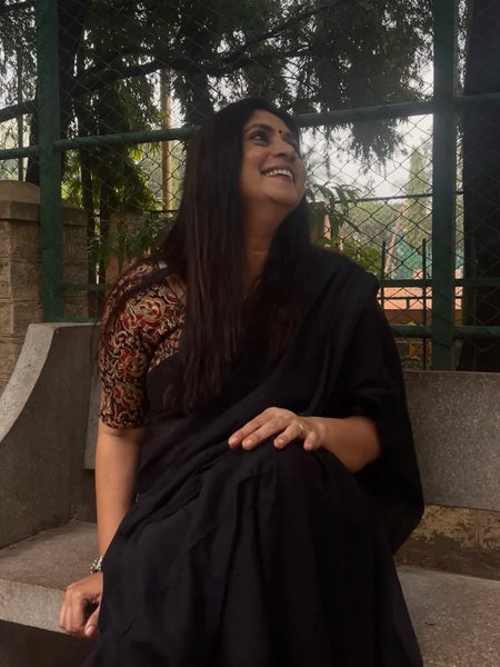 Amaya Classic Black Handwoven Mul Mul Cotton Saree