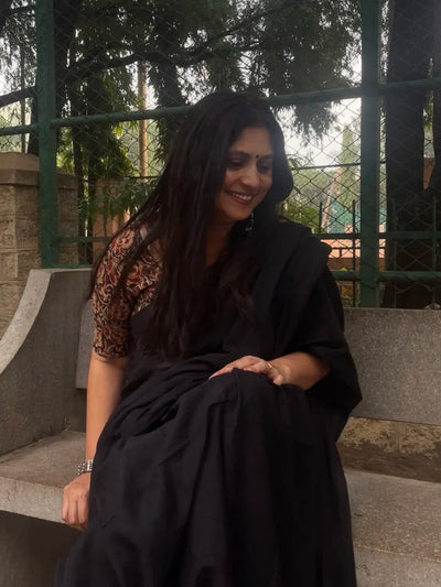 Amaya Classic Black Handwoven Mul Mul Cotton Saree